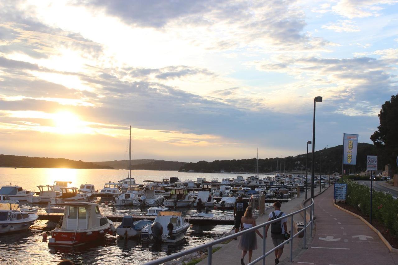 Apartments Blue Sea Mali Losinj Luaran gambar