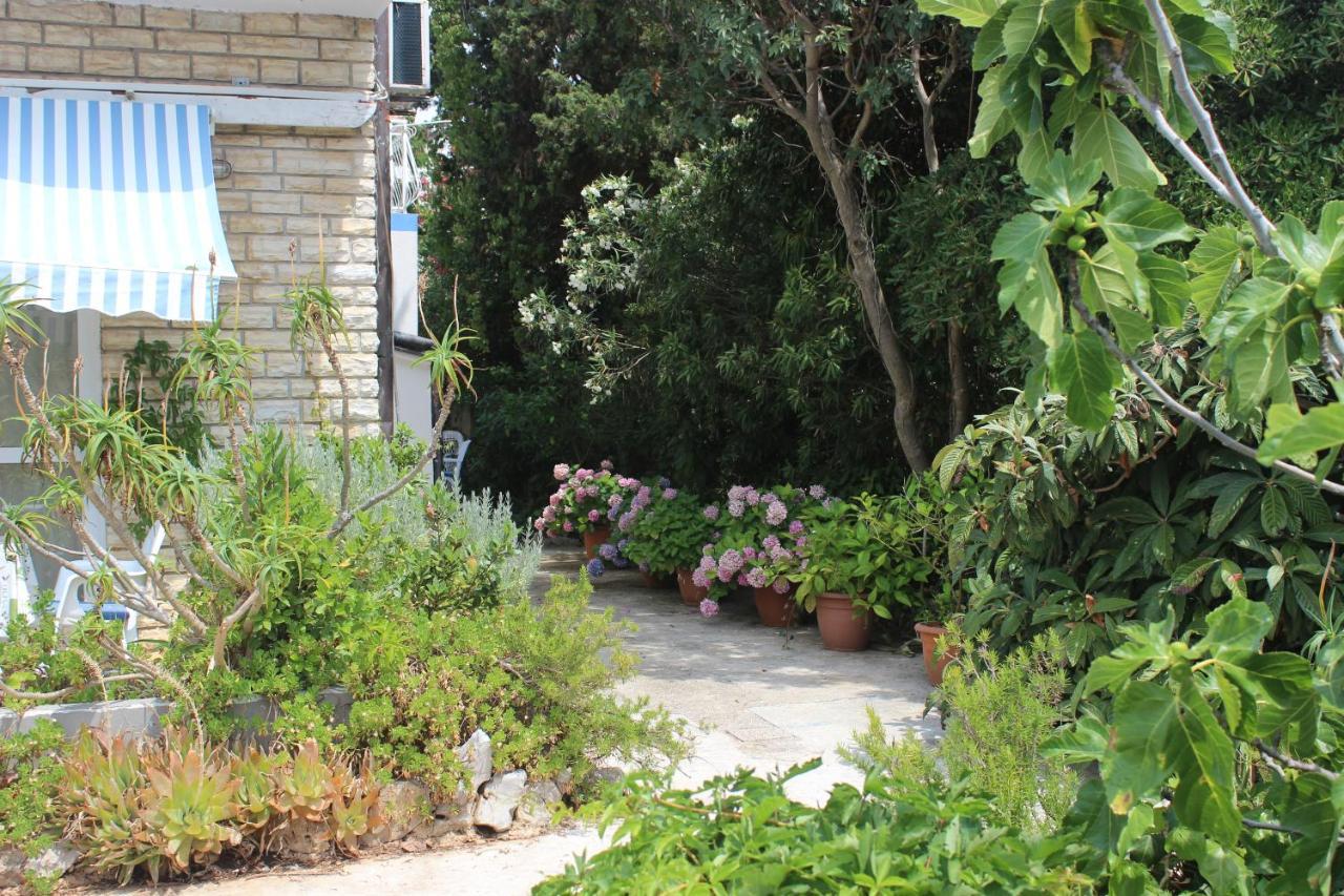 Apartments Blue Sea Mali Losinj Luaran gambar